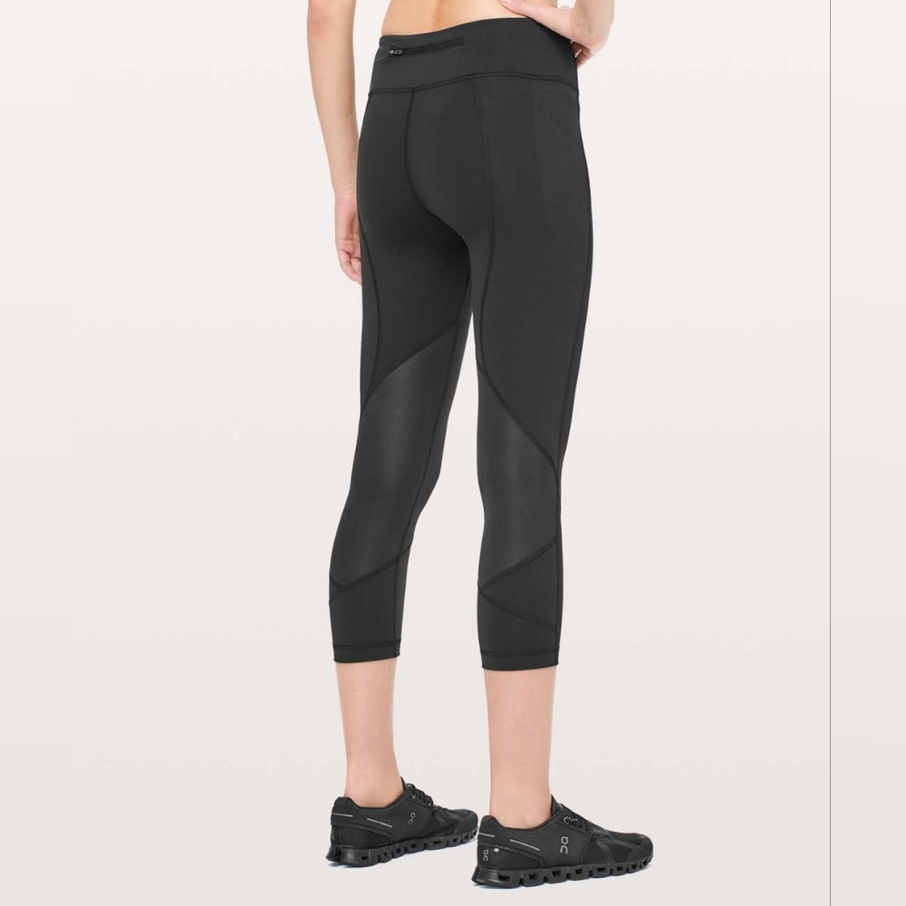 Lululemon Pace Rival Crop *Full-On Luxtreme 22"Black
